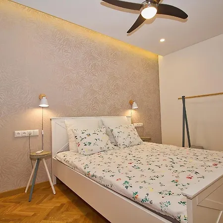 Paernu Apartment パルヌ